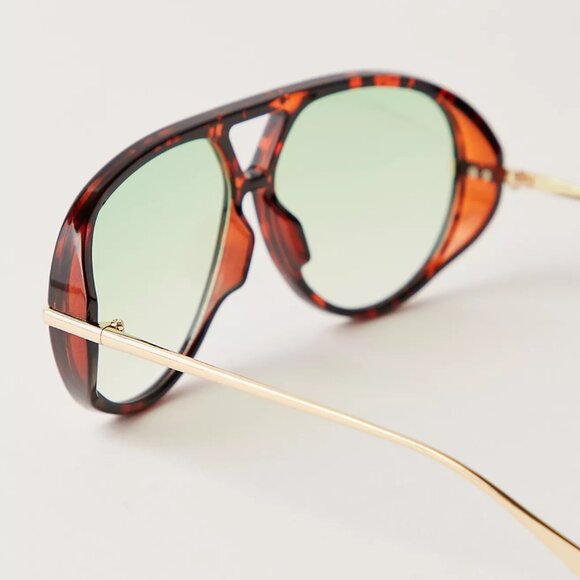 Sunday Afternoon Aviator Sunglasses - Picture 2 of 5